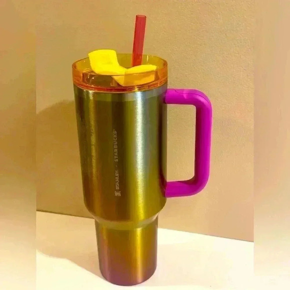 NWT Starbucks X Stanley Summer Limited Edition Ombré Yellow Purple Water Bottle - Picture 1 of 8